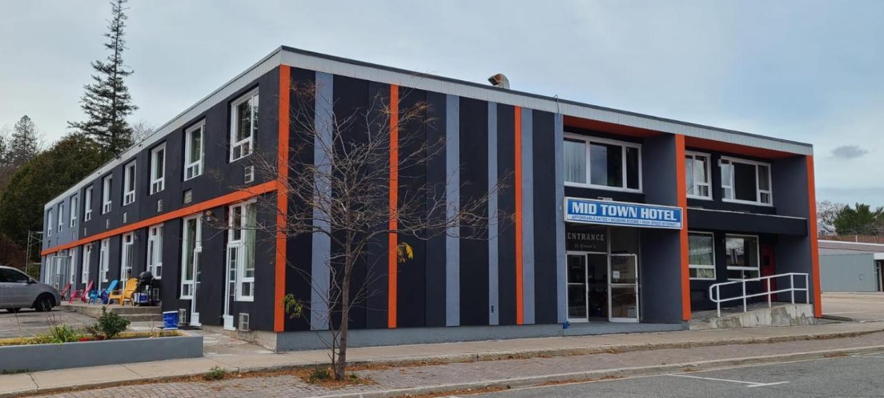 Midtown Hotel Parry Sound Esterno foto