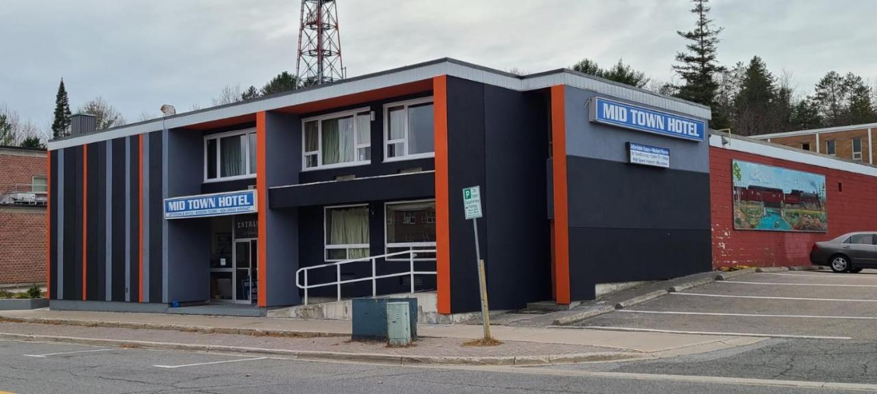 Midtown Hotel Parry Sound Esterno foto