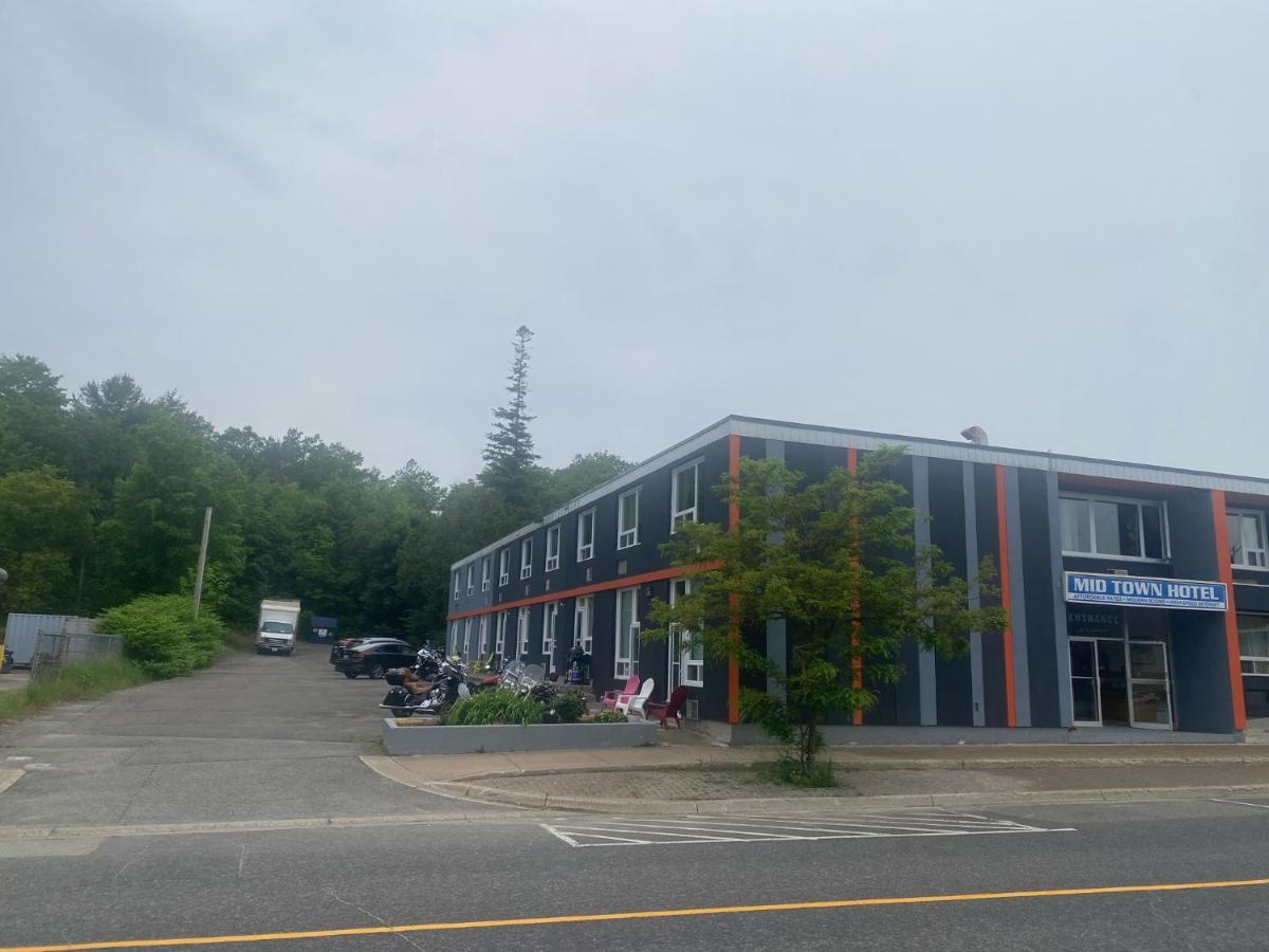 Midtown Hotel Parry Sound Esterno foto