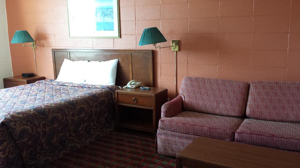 Midtown Hotel Parry Sound Esterno foto