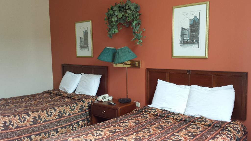 Midtown Hotel Parry Sound Esterno foto